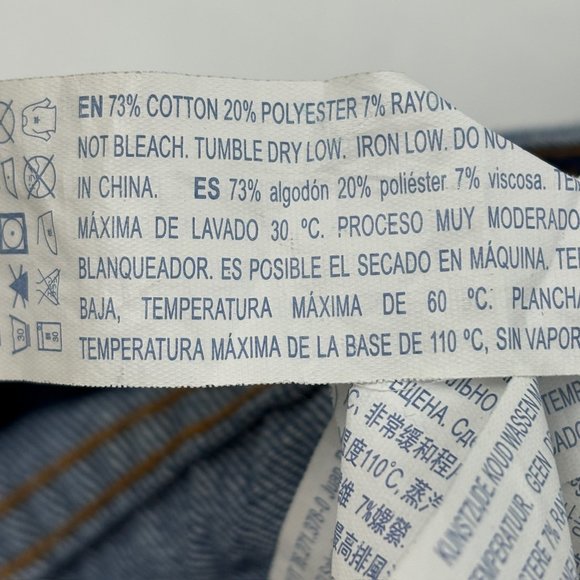 Forever21 Distressed Boyfriend Women's size 27 Dark Wash Blue Denim Jeans - Picture 3 of 4